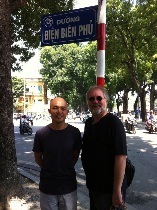 Follow Vu Nhat Tan and me as we go to Cong Coffee in my next post. Wish you were here....