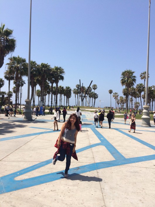 Do Huong Tra My taking flight on Venice Beach.
