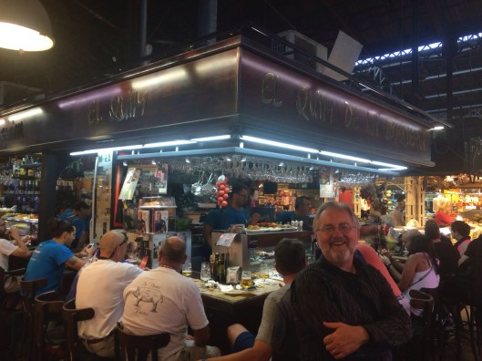 Plan on going to El Quim for your first food date in Barcelona.