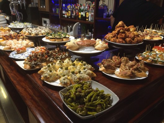 A typical pintxos bar close to the Cathedral.