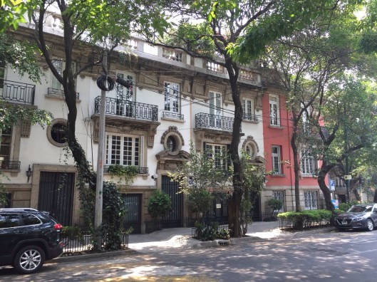 A Condesa/Roma streetscape.