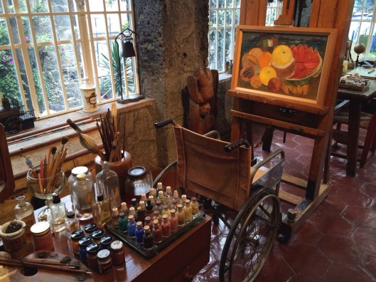 Kahlo's work area.
