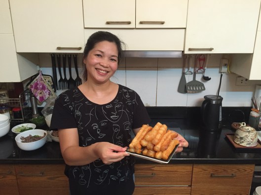 Tutor and master chef Tran Thu Thủy in her kitchen.