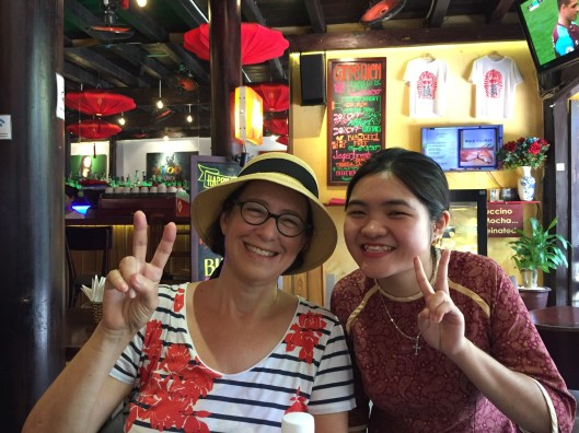 85F679C9-0BAD-4D7B-B7D7-9474FACFDA41