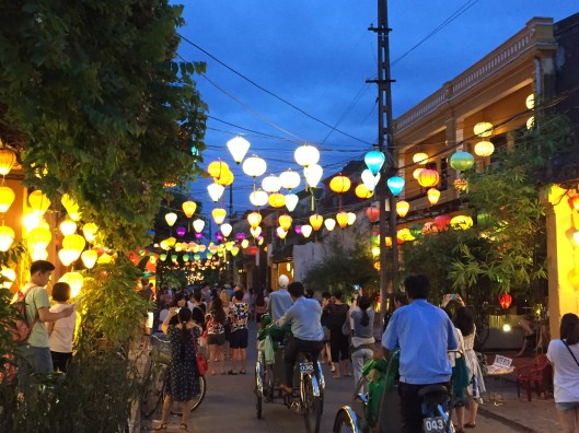 B3B15BF1-4718-433E-88D6-74E8820BF73A